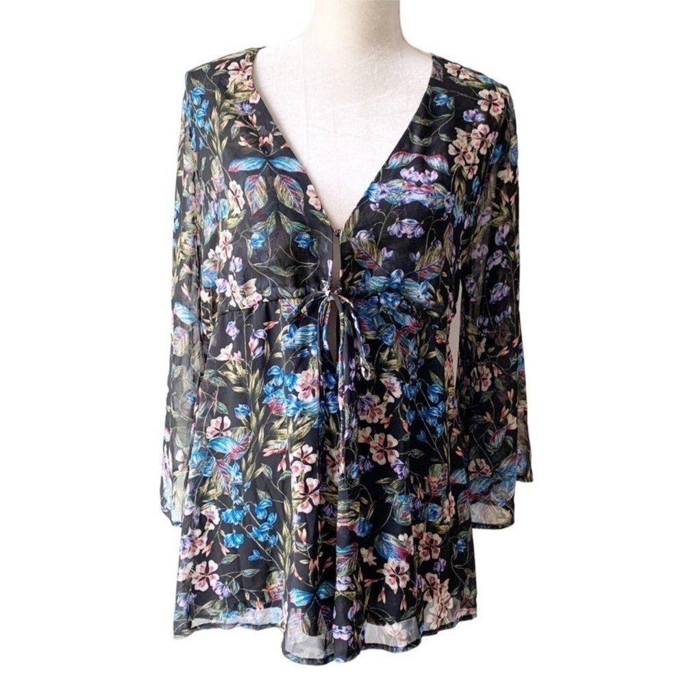 Show Me Your Mumu Roxy Romper Black Floral V-Neck Women Medium Bell‎ Sleeve Boho
